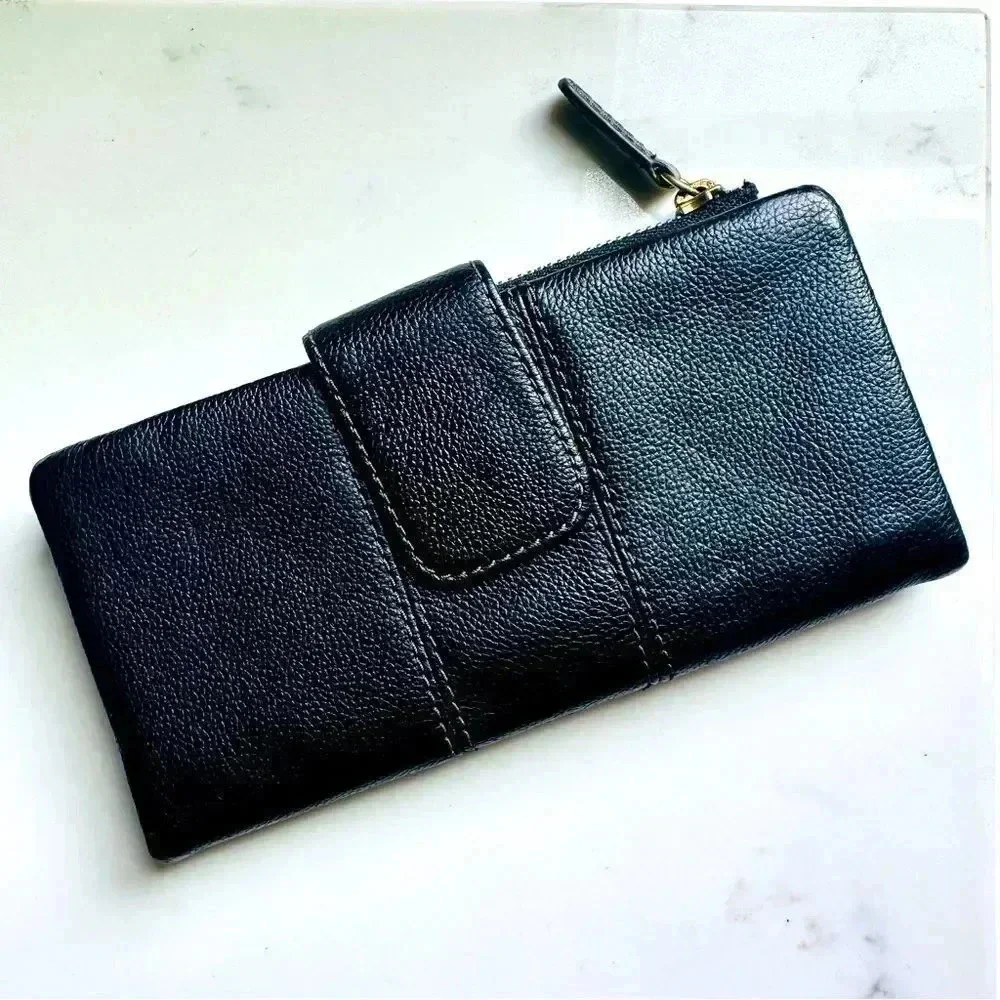 NWOT Fossil Ella Leather Clutch Large Bifold Wallet